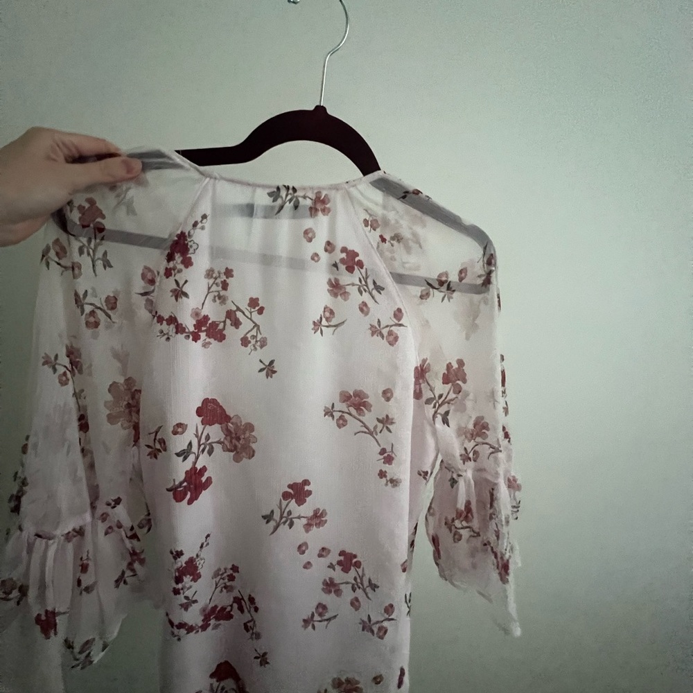 Beautiful floral Ralph Lauren shirt